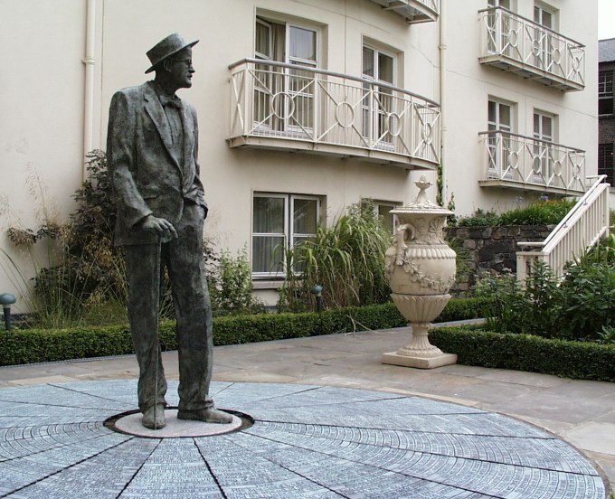 Joyce at the Merrion 006